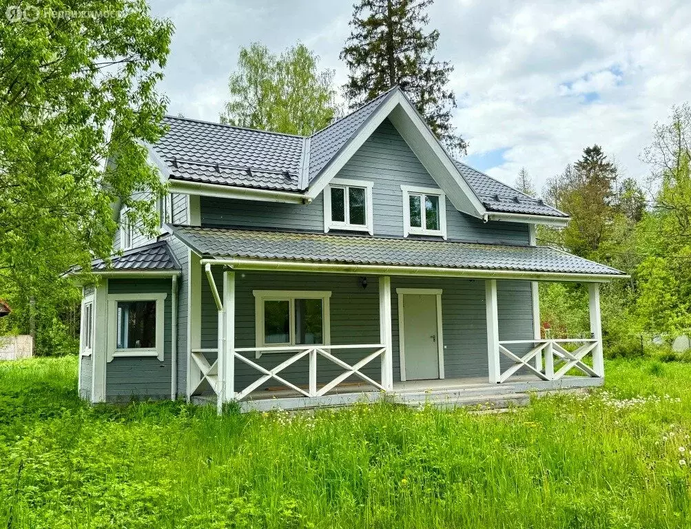 Дом в городской посёлок Вырица, Ленинградский проспект (160 м) - Фото 0