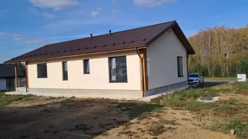 Дом в Свердловская область, Белоярский муниципальный округ, пос. ... - Фото 1