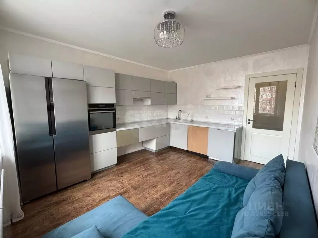 2-к кв. Тюменская область, Тюмень ул. Пермякова, 84к2 (72.5 м) - Фото 1