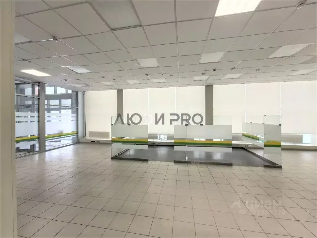 Помещение свободного назначения в Саратовская область, Саратов просп. ... - Фото 2