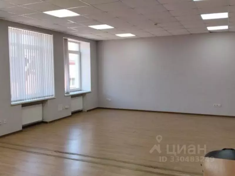 Торговая площадь в Санкт-Петербург Московский просп., 28 (83 м) - Фото 1