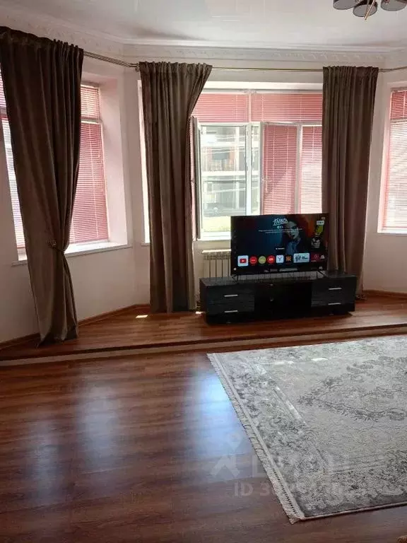 1-к кв. Дагестан, Махачкала ул. Времена Года, 8А (60.0 м) - Фото 2