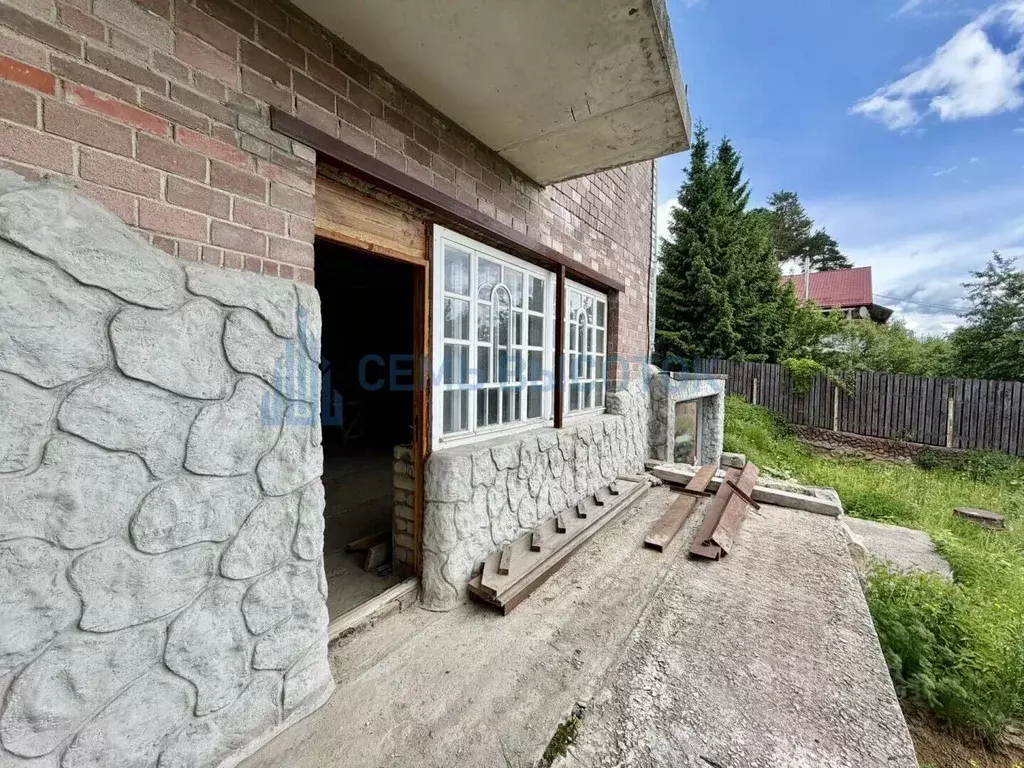 Дом в Московская область, Подольск Станичная ул., 22/1 (350 м) - Фото 2