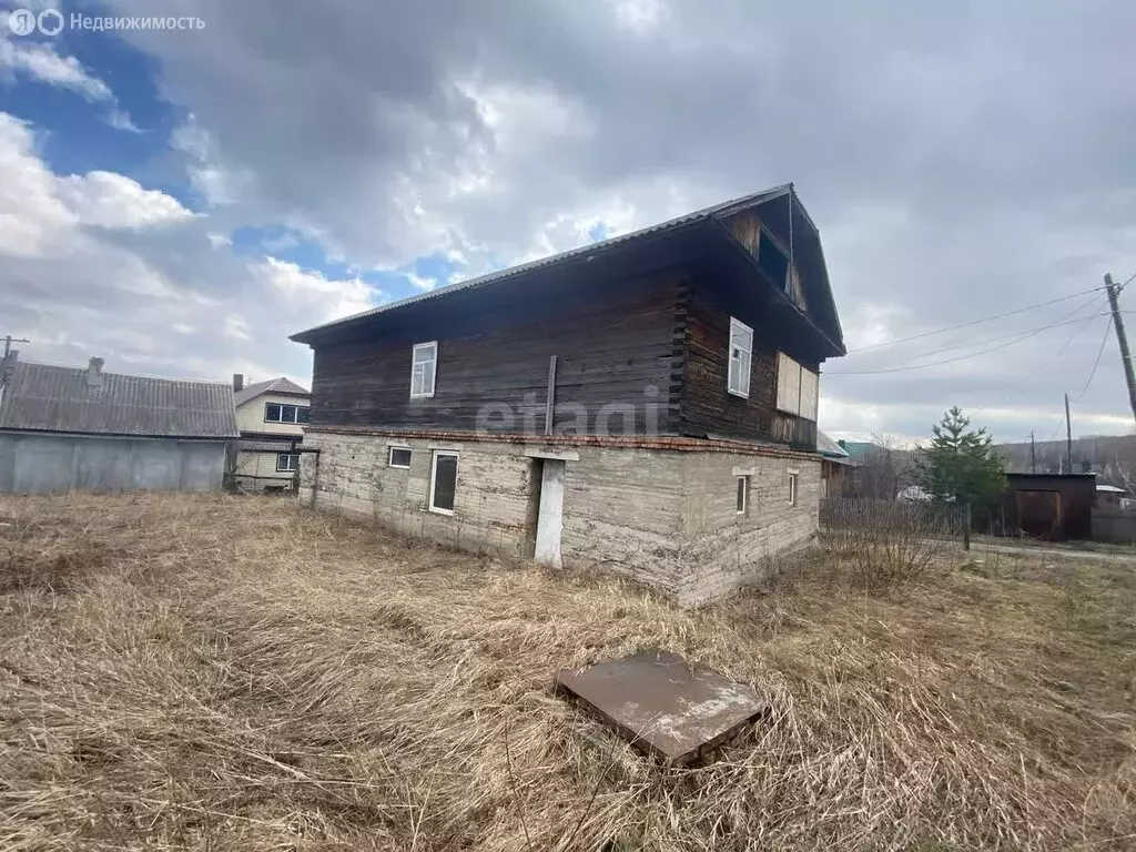 Дом в Прокопьевск, улица Зайнутдинова (117 м) - Фото 1