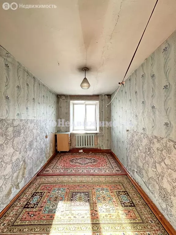 3-комнатная квартира: Кызыл, Красноармейская улица, 98 (55.7 м) - Фото 1