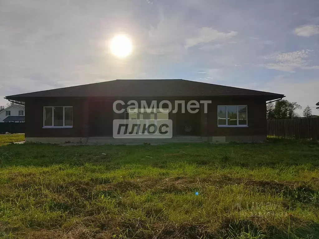 Дом в Калужская область, Боровский муниципальный округ, Совьяки с/пос, ... - Фото 1