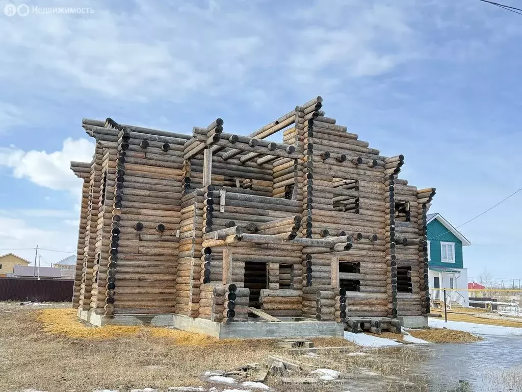 Дом в Якутск, улица Сайдам, 25 (200 м) - Фото 1