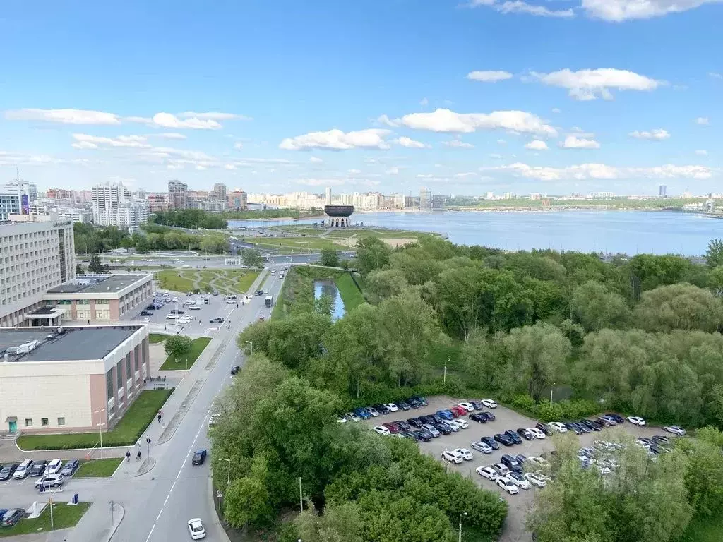 1-к кв. Татарстан, Казань Комсомольская ул., 2 (42.0 м) - Фото 0