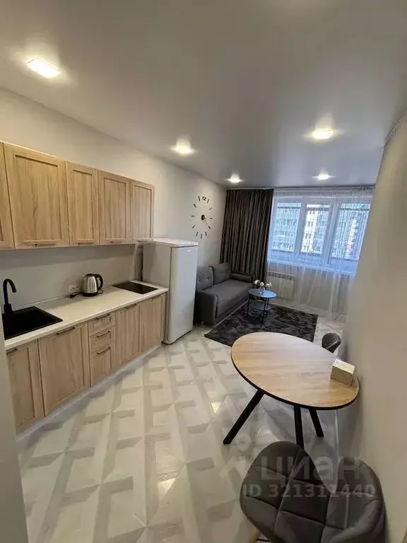 1-к кв. Хакасия, Абакан ул. Кирова, 185к1 (37.0 м) - Фото 1