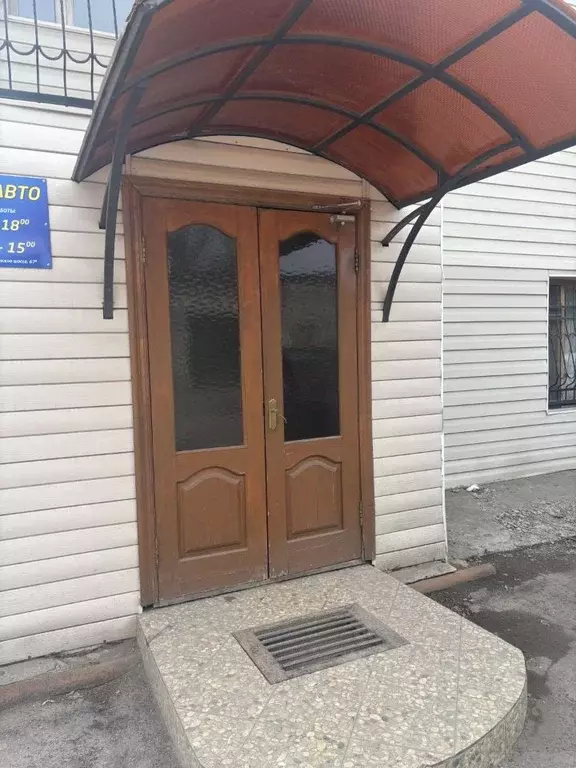 Помещение свободного назначения в Саратовская область, Саратов ш. ... - Фото 0