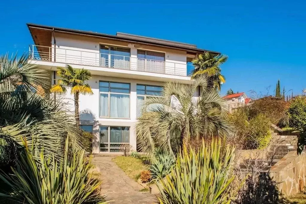 Дом в Краснодарский край, Сочи Ландышевая ул., 19/8 (350 м) - Фото 1