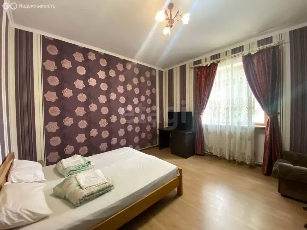 Дом в Пятигорск, улица Крайнего (148 м) - Фото 1