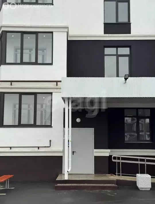 1-комнатная квартира: Оренбург, Улица Николая Ерышева, 13 (33.2 м) - Фото 2