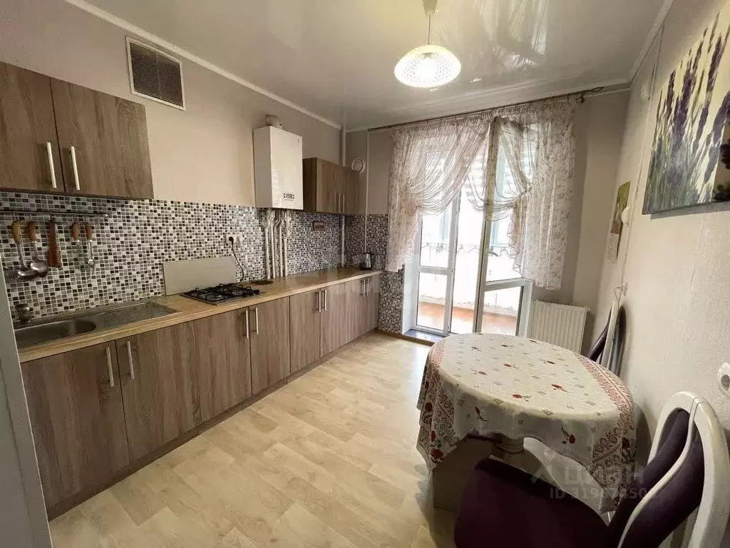 1-к кв. Калининградская область, Калининград ул. Свердлова, 28 (38.5 ... - Фото 0