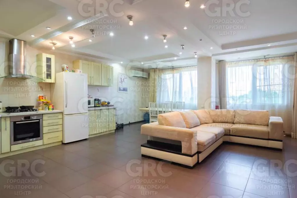 3-к кв. Краснодарский край, Сочи Новый Сочи мкр, ул. Клубничная, 142 ... - Фото 1