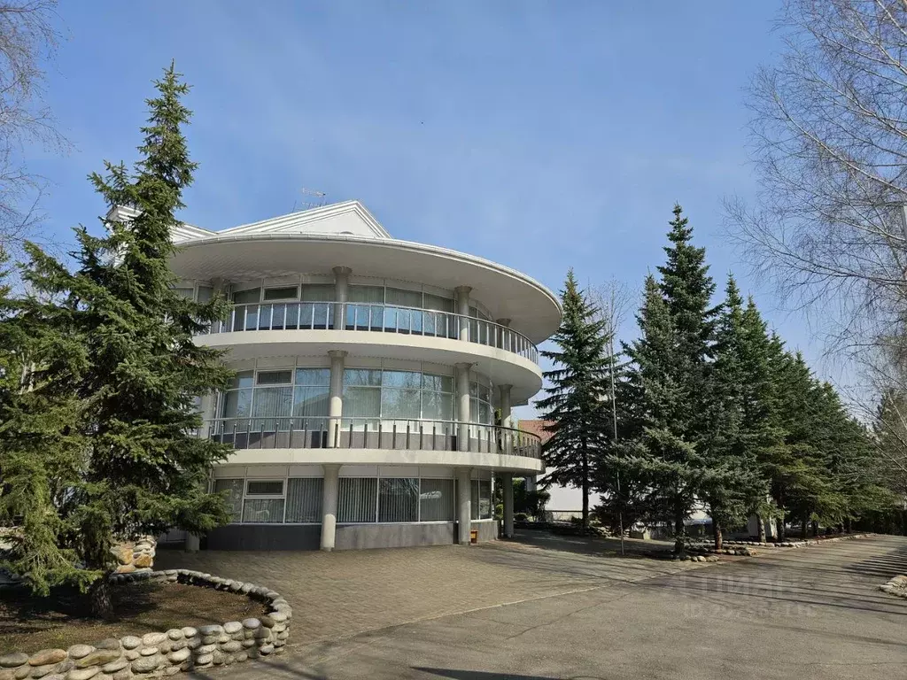 Дом в Саратовская область, Саратов ул. Имени Е.Г. Челиева, 10 (521 м) - Фото 0