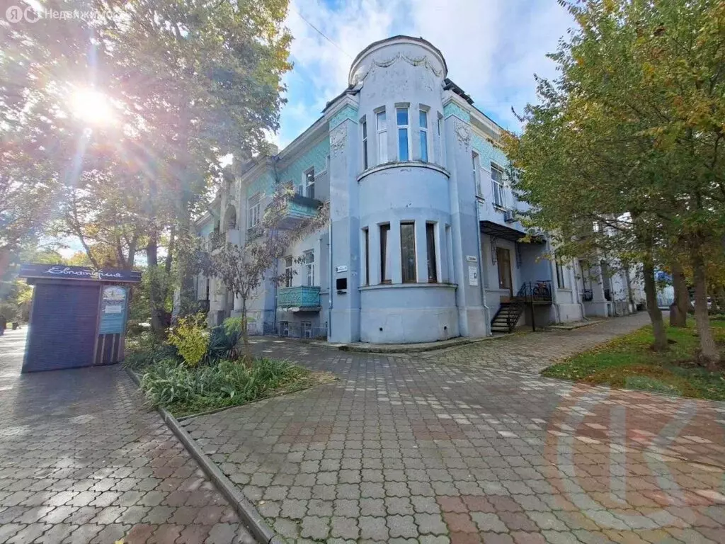 2-комнатная квартира: Евпатория, улица Пушкина, 1 (72 м) - Фото 2