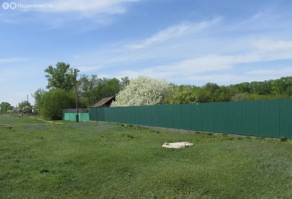 Дом в село Золотуха, улица Неверова, 1 (120 м) - Фото 1