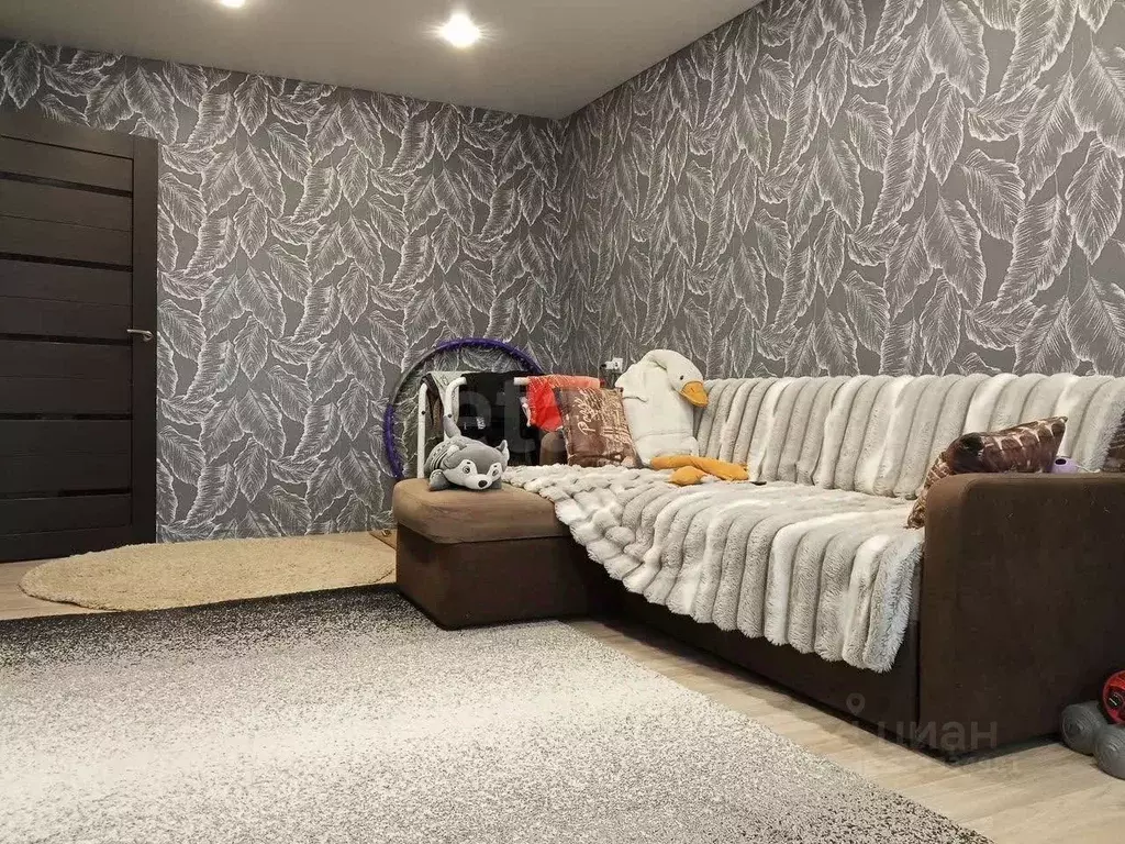 3-к кв. Алтайский край, Барнаул ул. Энтузиастов, 7 (60.9 м) - Фото 1