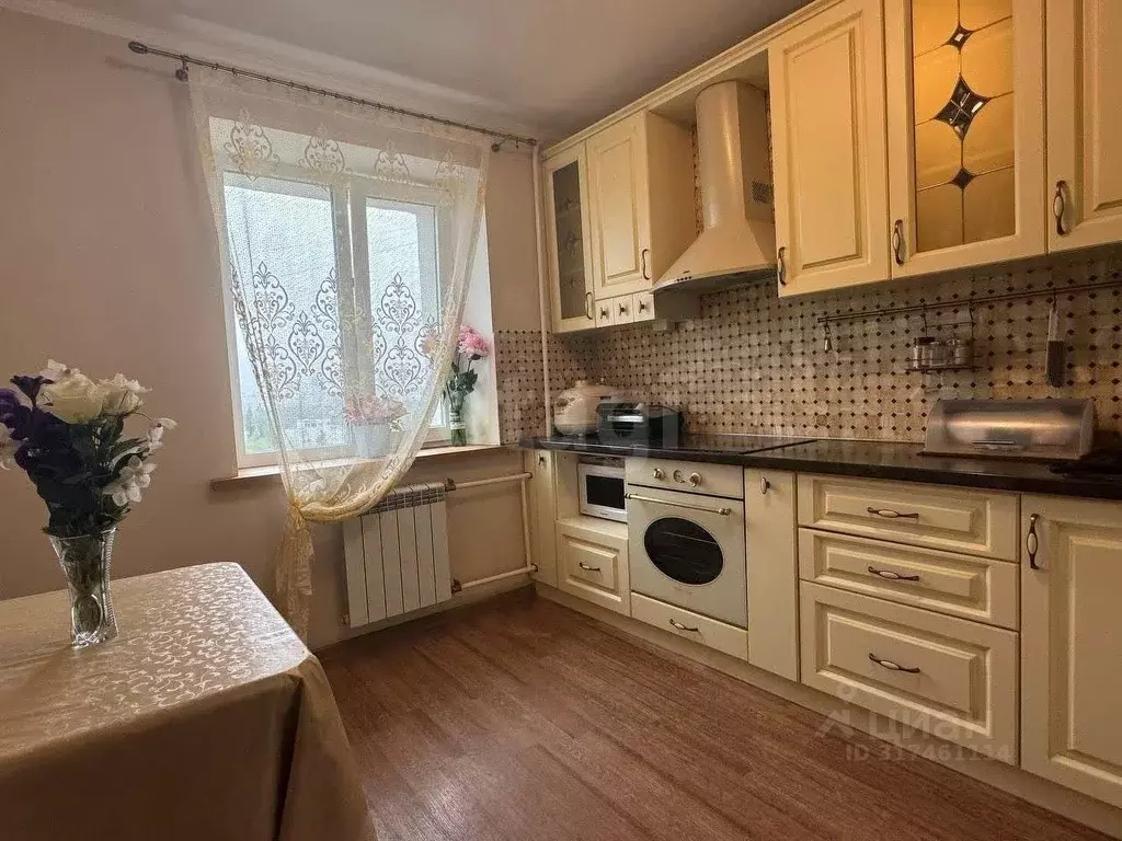3-к кв. Белгородская область, Белгород просп. Ватутина, 25 (65.5 м) - Фото 1