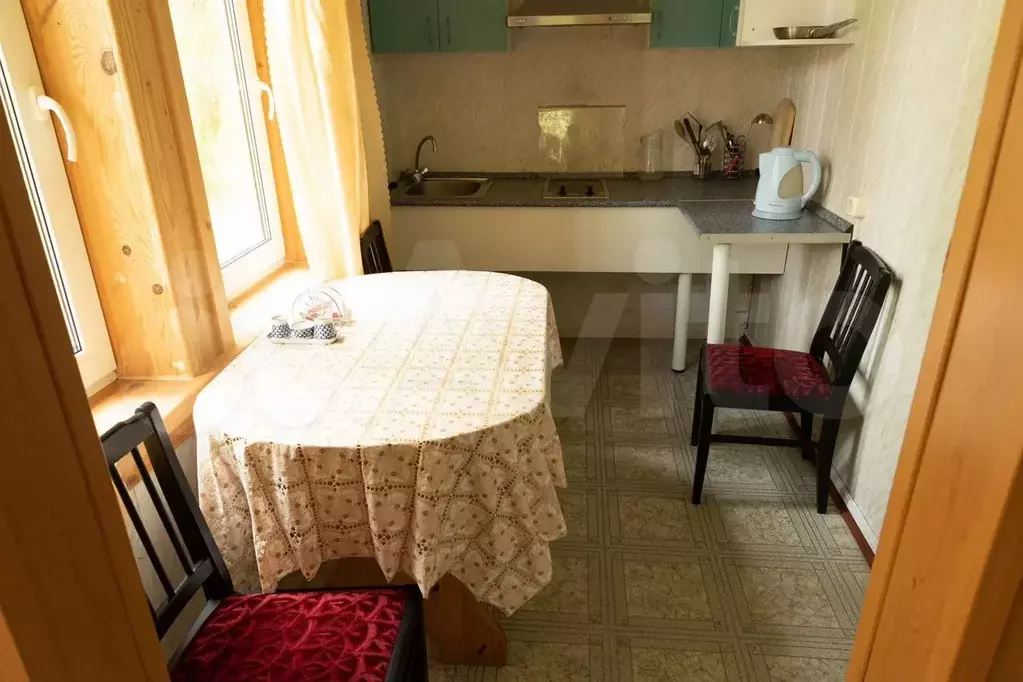 Комната 30 м в 2-к., 1/2 эт. - Фото 1