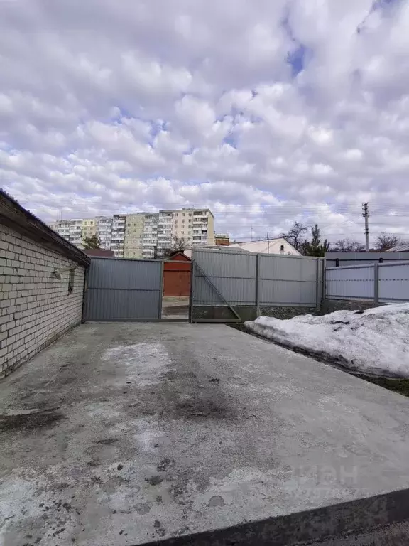 Дом в Саратовская область, Саратов ул. Имени Л.Н. Толстого, 1В (82 м) - Фото 2