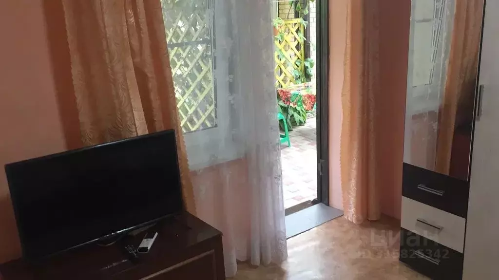 Комната Краснодарский край, Ейск Морская ул., 18 - Фото 2