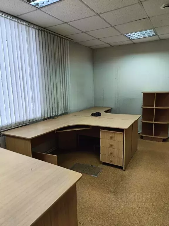 Торговая площадь в Челябинская область, Златоуст 3-й микрорайон ... - Фото 1