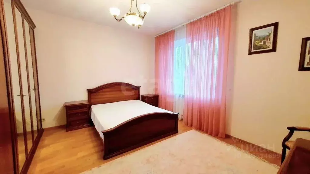 3-к кв. Новосибирская область, Новосибирск ул. Ермака, 4 (132.0 м) - Фото 2