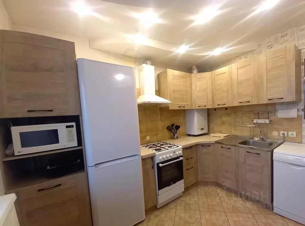 2-к кв. Коми, Сыктывкар ул. Микушева, 1 (58.0 м) - Фото 2