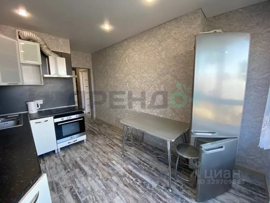 1-к кв. Татарстан, Казань ул. Рауиса Гареева, 105Б (36.0 м) - Фото 2