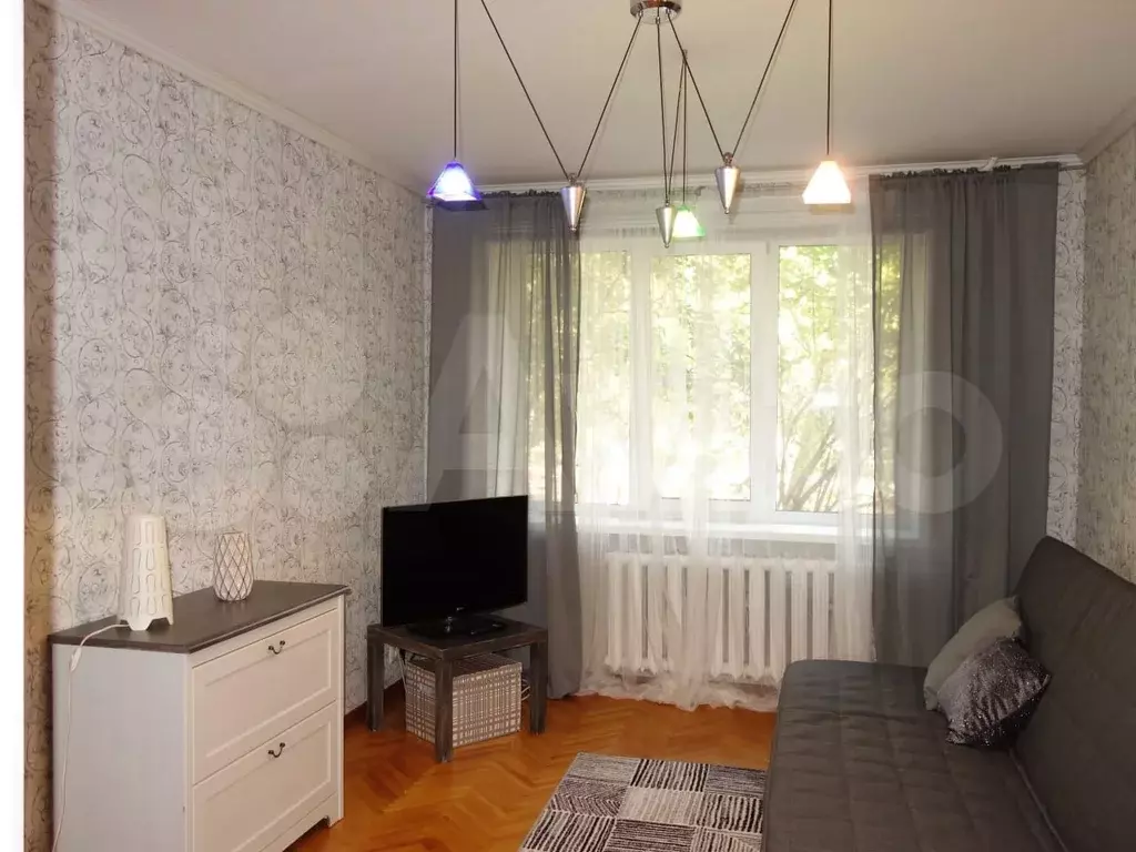 Комната 45 м в 2-к., 1/5 эт. - Фото 0