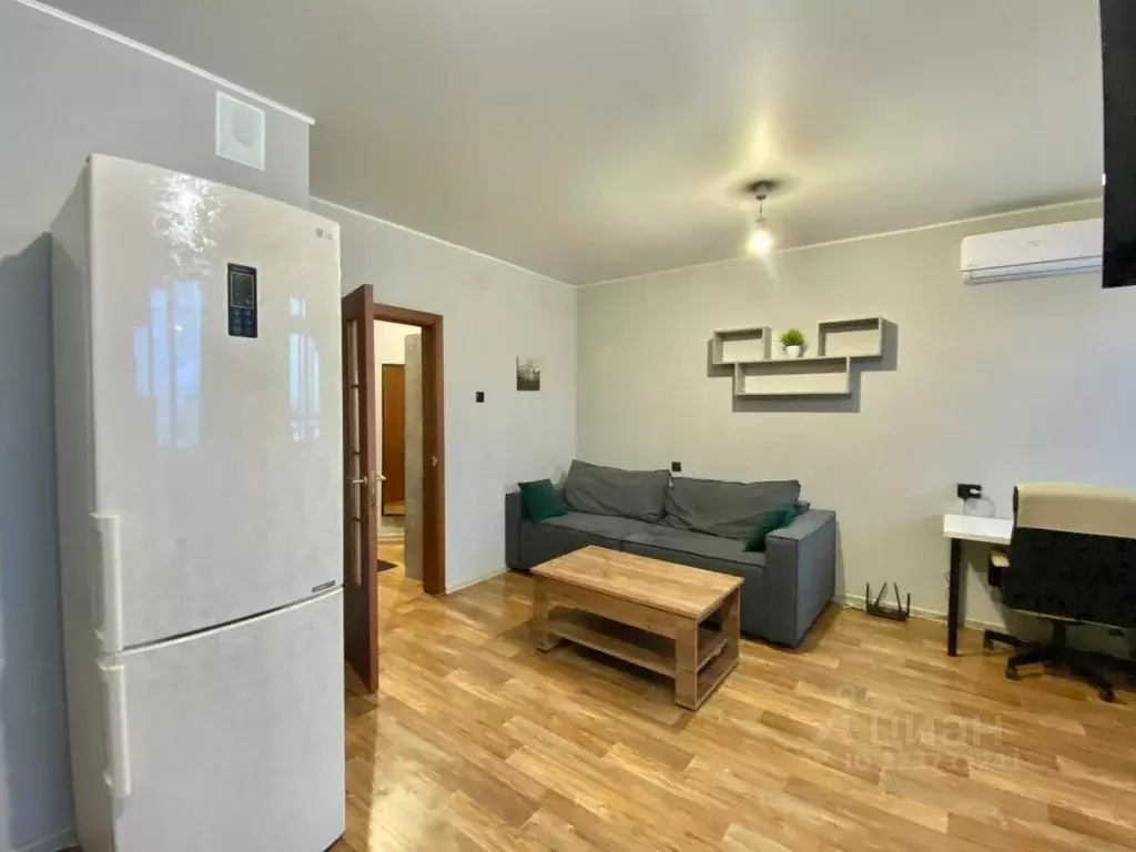 Студия Новосибирская область, Новосибирск Родники мкр, ул. ... - Фото 1