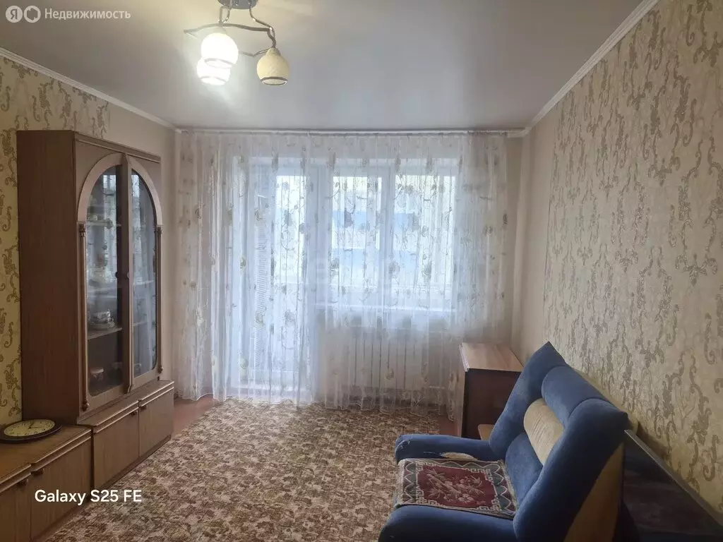 3-комнатная квартира: Альметьевск, улица Чернышевского, 10 (60.9 м) - Фото 2
