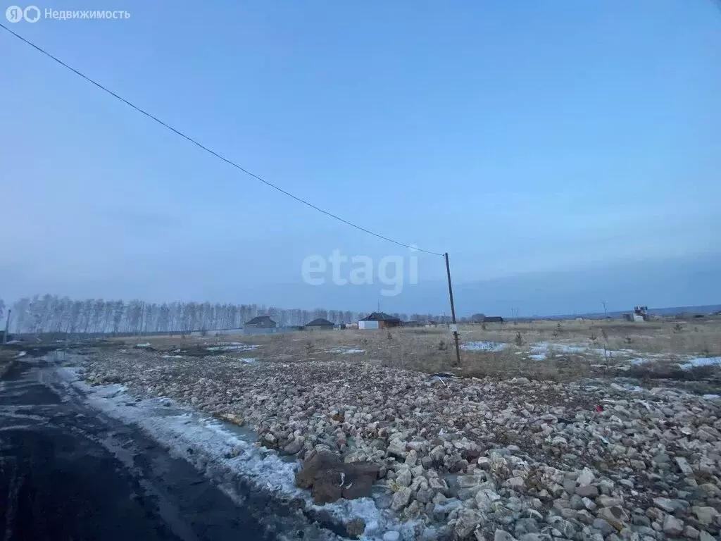 Участок в село Луговое, 1-й переулок Рогачёва (15 м) - Фото 1
