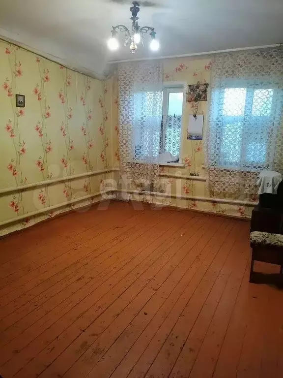 3-к. квартира, 55 м, 1/2 эт. - Фото 0