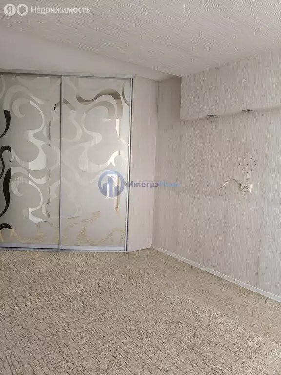 3-комнатная квартира: Курган, улица Криволапова, 67 (59.7 м) - Фото 2