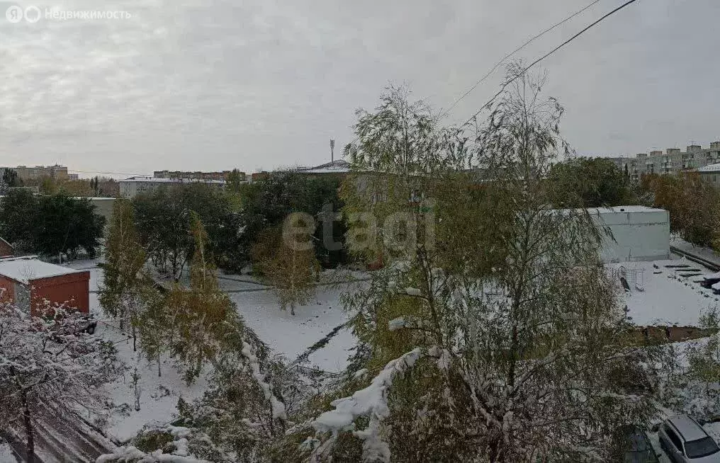 2-комнатная квартира: Омск, микрорайон Звёздный, улица Бережного, 5 ... - Фото 2