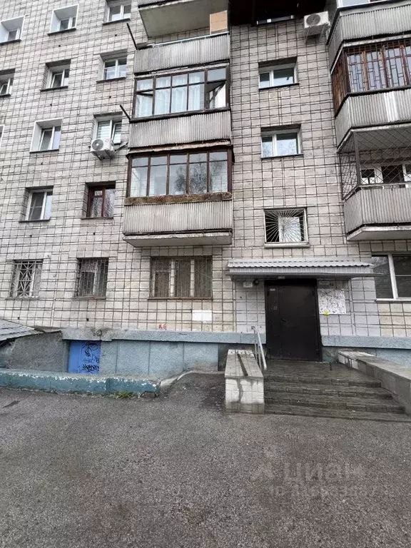 1-к кв. Новосибирская область, Новосибирск ул. Революции, 6 (36.0 м) - Фото 0