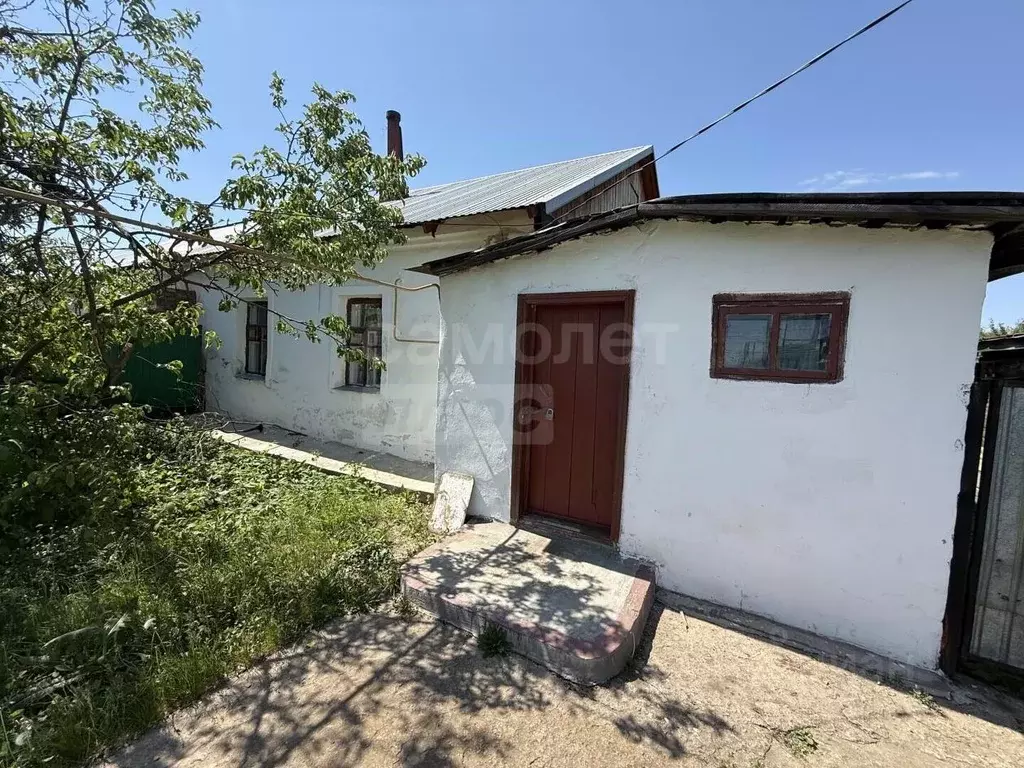 Дом в Оренбургская область, Соль-Илецк ул. Гонтаренко (87 м) - Фото 1