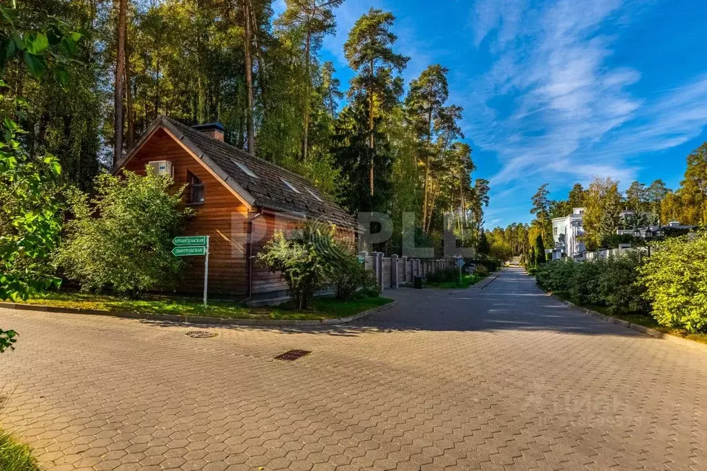 Участок в Московская область, Одинцовский городской округ, пос. ... - Фото 0