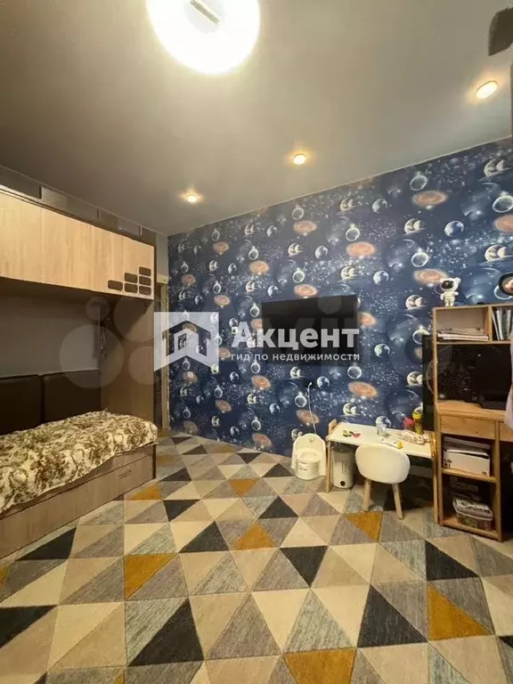 3-к. квартира, 72,4 м, 2/2 эт. - Фото 1