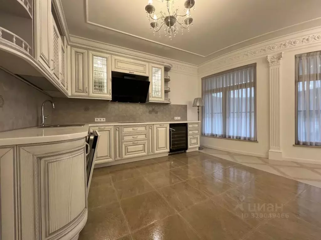 3-к кв. Санкт-Петербург Гангутская ул., 8 (250.0 м) - Фото 1