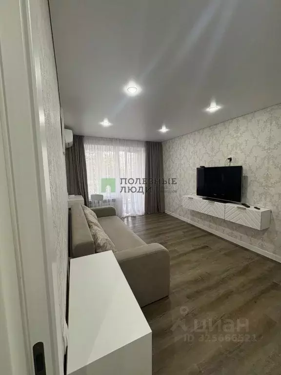 1-к кв. Крым, Евпатория ул. Имени 60-летия Октября, 16 (34.0 м) - Фото 1