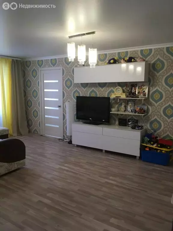 2-комнатная квартира: Туймазы, улица Аксакова, 3 (42 м) - Фото 1