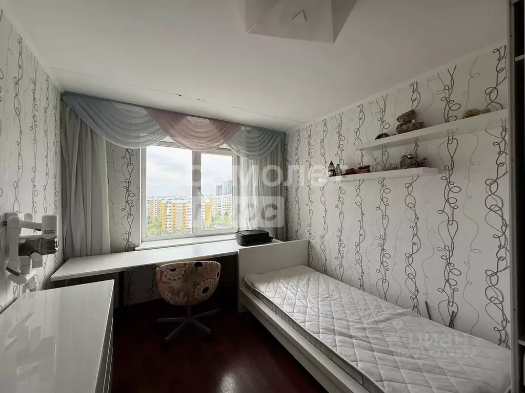 3-к кв. Самарская область, Самара ул. Антонова-Овсеенко, 79 (105.0 м) - Фото 1