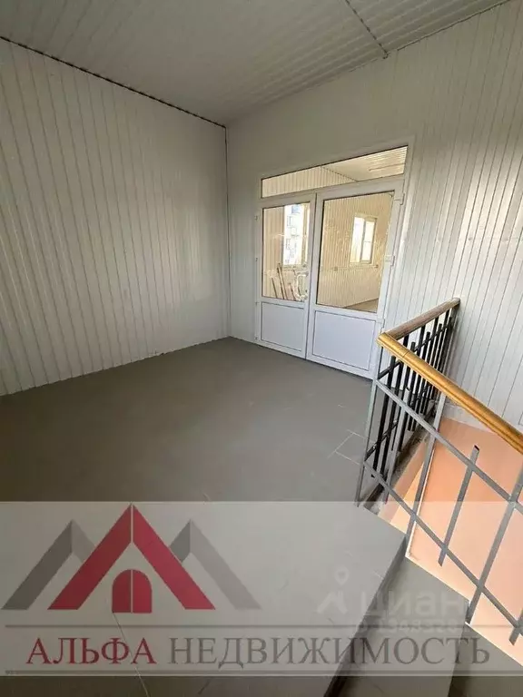 Торговая площадь в Орловская область, Мценск ул. Калинина, 51 (307.0 . - Фото 0
