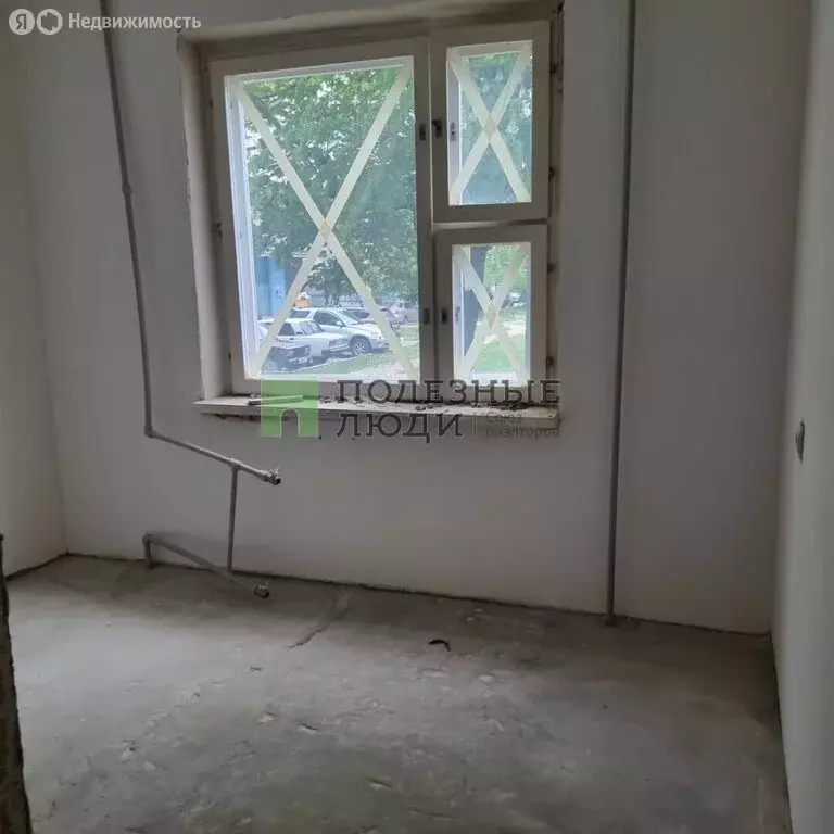 4-комнатная квартира: Белгород, улица Губкина, 21 (76 м) - Фото 2
