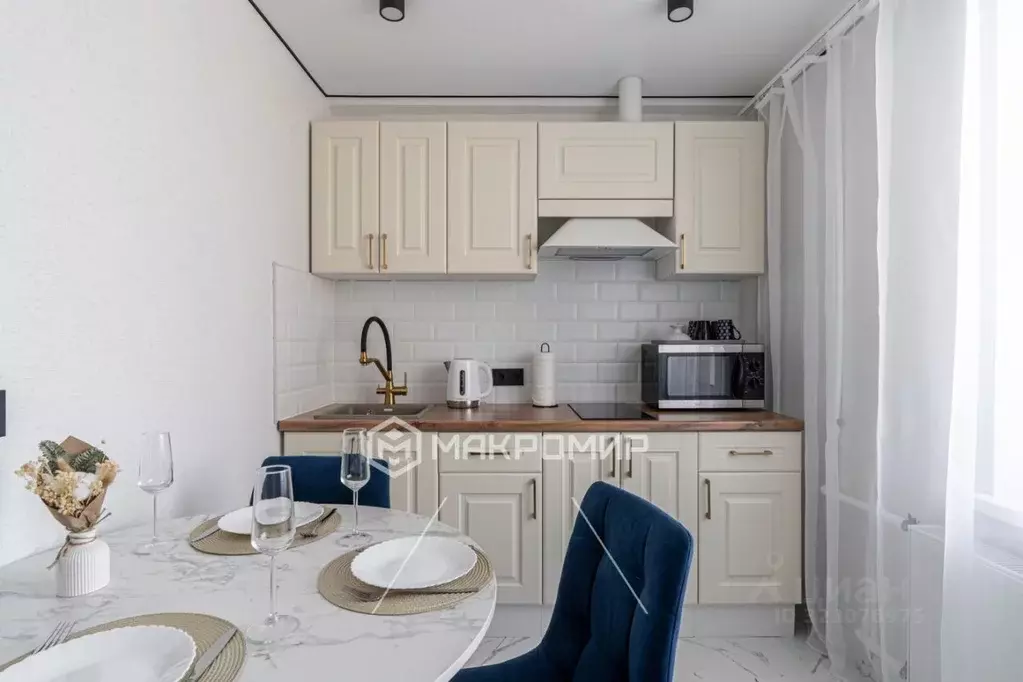 2-к кв. Татарстан, Казань ул. Латышских Стрелков, 33 (45.0 м) - Фото 2