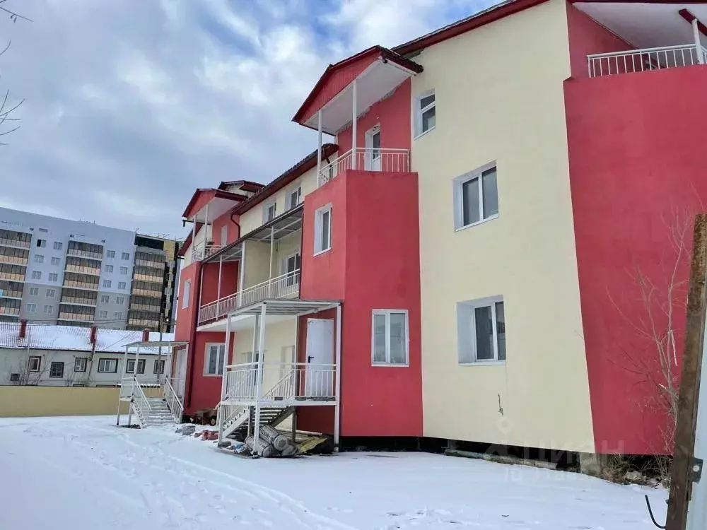 Дом в Саха (Якутия), Якутск ул. Лонгинова (933 м) - Фото 0